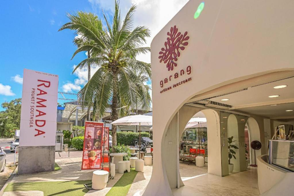 מלון Karon Ramada By Wyndham Phuket Southsea מראה חיצוני תמונה